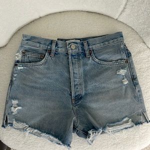 NWT Agolde Dee Short: Vintage High Rise Size 27, new with tags (never worn)